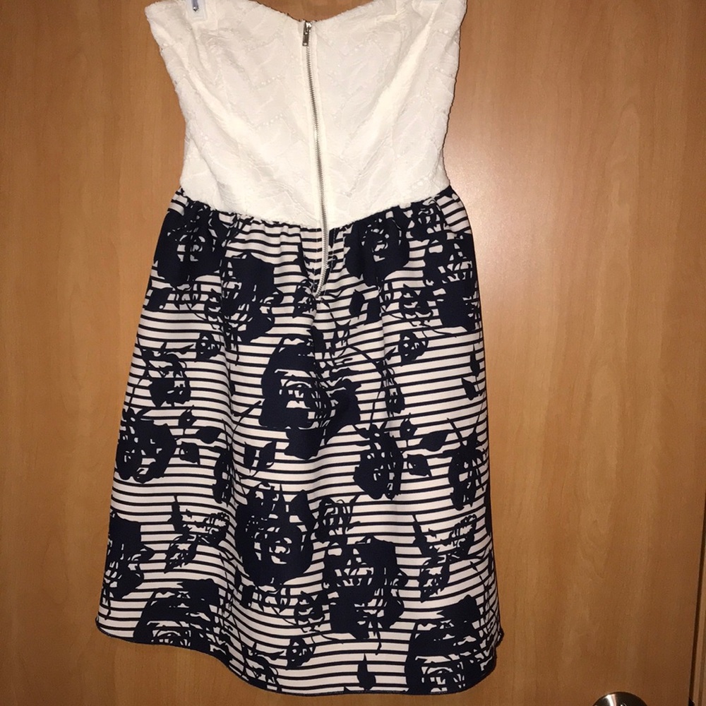 Strapless Sweetheart Dress